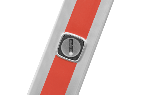 Geïntegreerde waterpas op de Hymer 3049 ladder