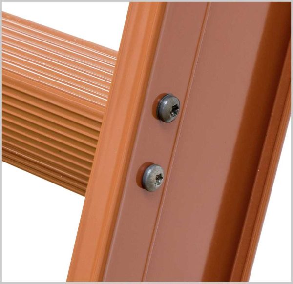 Hymer 4096 tegelrood verbindingsdetail bevestiging schroeven RAL 8004 coating